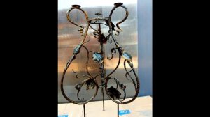 Красивая подставка для столика на кладбище дизайн, ковка, идеи