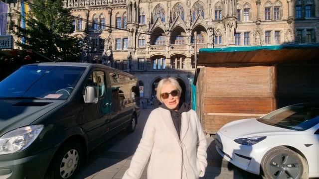 Муж решил мне сделать сюрприз : показать что-то необыкновенное смотреть онлайн