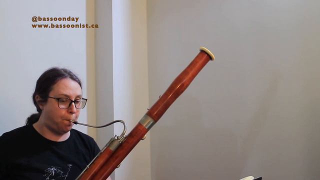 Bassoon Etude: Milde Scale and Arpeggio etude no. 12 (A major/F# minor) смотреть онлайн