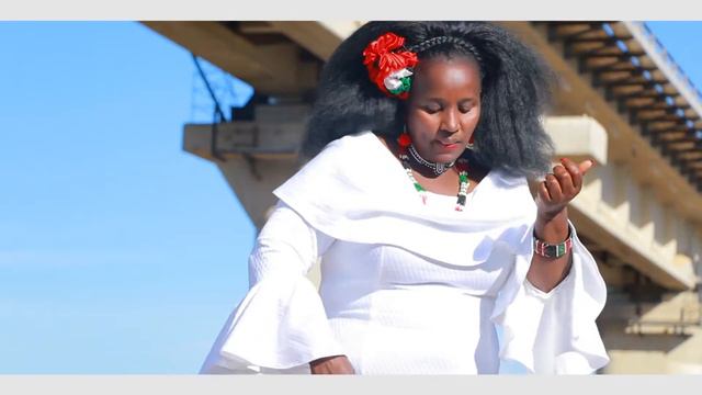 SISI WOTE NI WAKE YA BY TRIZZER GIBSON OFFICIAL VIDEO смотреть онлайн