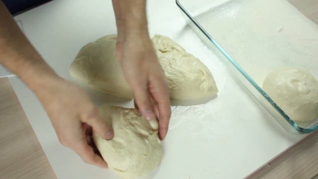 Пицца в духовке. Рецепт классической пиццы смотреть онлайн