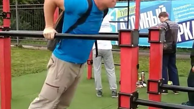 Отжимания с доп весом 16 кг смотреть онлайн