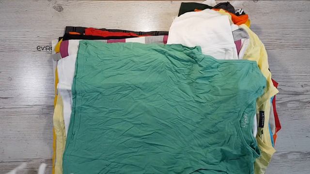 01011 Футболки мужские LT герм. 1 пак 11,35 7,80€ 63 смотреть онлайн