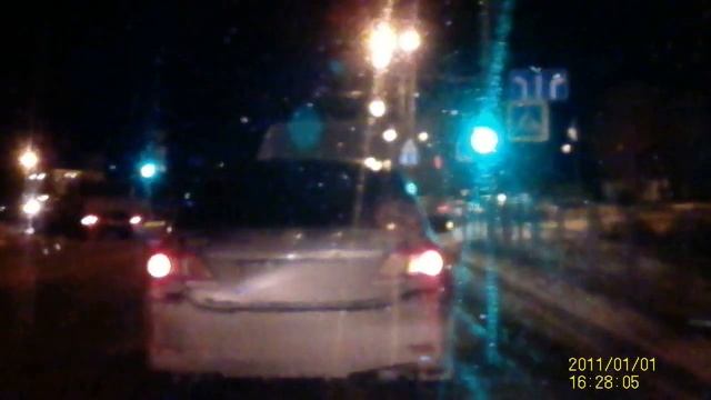 Видео с видеорегистратора купленного на aliexpress.com цена около 1000р. смотреть онлайн