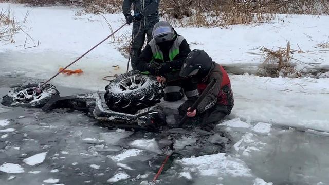 Мойка квадроциклов по-самарски... Утопили под лед и достали XMR смотреть онлайн