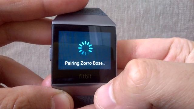 How to connect Fitbit Ionic to Bluetooth headphones смотреть онлайн