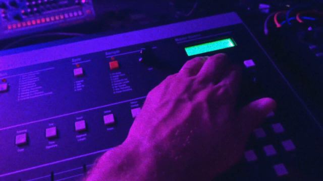 ROSSUM SP-1200 SMOOTH BOOMBAP - MVP (Big L tribute) смотреть онлайн