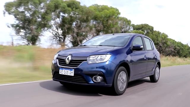 Renault Sandero 1.6 Intens (manual) - Minitest - Matías Antico - TN Autos смотреть онлайн