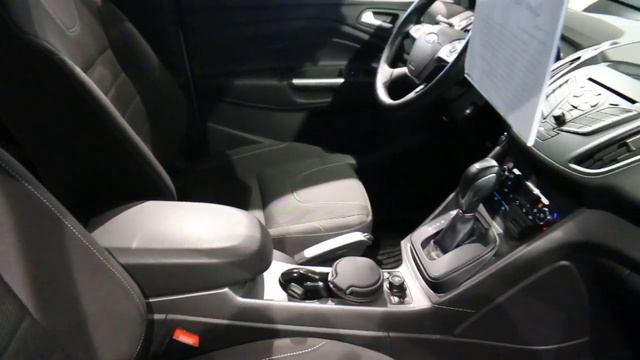 FORD KUGA 2015 смотреть онлайн