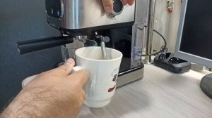 Кофеварка Kitfort KT-765, первое включение, обзор, отзыв и первое приготовление кофе