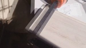 КОРМУШКА ИЗ ЛАМИНАТА