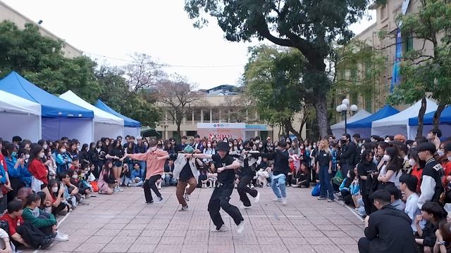 [KPOP IN PUBLIC] KAI(카이) - Rover(로버) | Random Dance Full Ver by Double Eight CREW