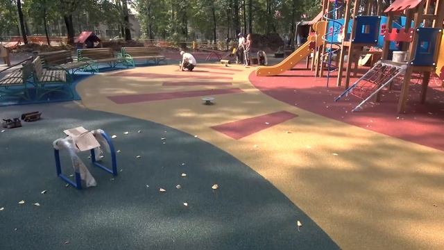 Укладка покрытия детской площадки смотреть онлайн