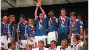Carnival De Paris Official Song of 1998 Fifa World Cup Dario G