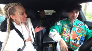 ДАЛА СЕБЯ ПОТРОГАТЬ И РАЗДЕЛАСЬ ПРИ ВИДЕ ДОРОГОЙ МАШИНЫ