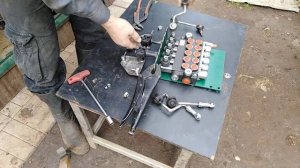 Самодельный джойстик на гидравлику. Homemade joystick for hydraulic valve.