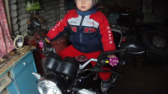 Юный байкер смотреть онлайн