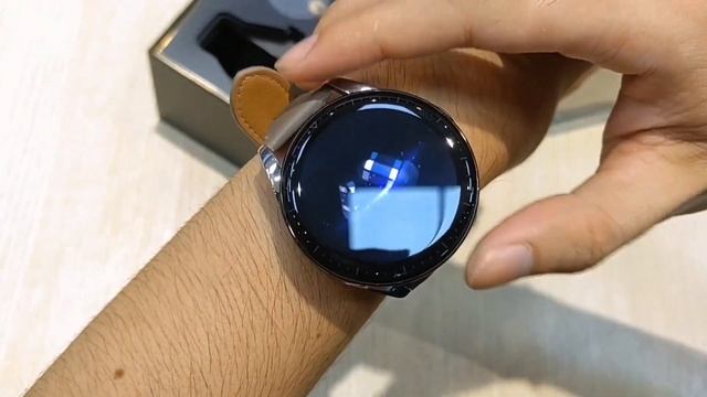 Huawei Watch Buds смотреть онлайн