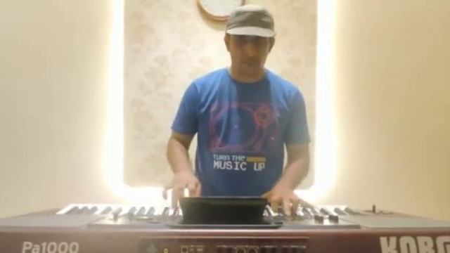 Tere Bina Jiya Jaye Na on Korg PA 1000 by Devesh Desai смотреть онлайн