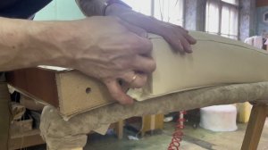 Перетяжка изголовья кровати.