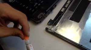 Ремонт верхней крышки ноутбука (repair of the upper lid of the laptop)