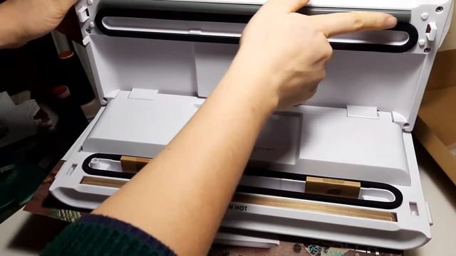 Обзор Вакуумный упаковщик GORENJE VS120W товара из Rozetka смотреть онлайн