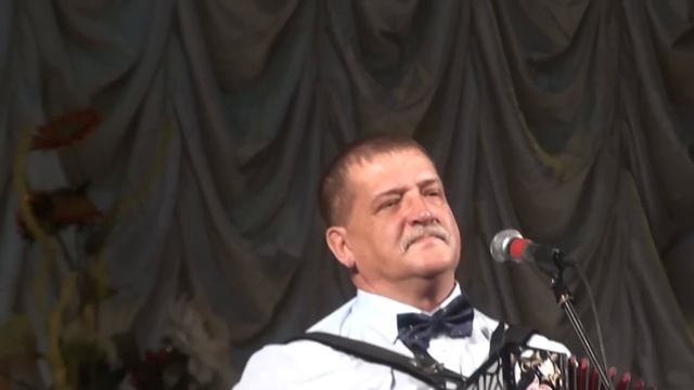 СТАРЕЮ, СТАРЕЮ