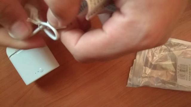 Распаковка беспроводных наушников с АлиЭкспресс смотреть онлайн