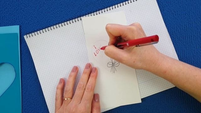 Как сделать коробочку для подарка на День Рождения. Бумажная упаковка для шоколадки.
