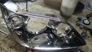 Тюнинг фар на Mazda MPV установка светодиодных Bi Led модулей и ДХО