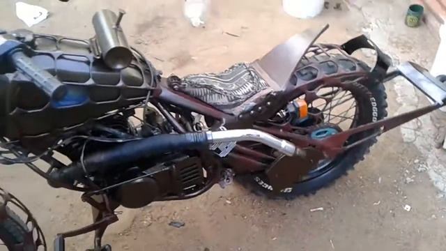 Suzuki Ts 250cc смотреть онлайн