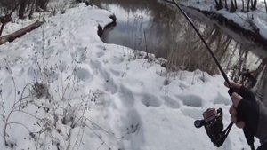 Достойная Щука... Открытие Сезона на Малой Реке... Рыбалка на Джиг