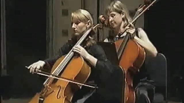 SERGIO CÁRDENAS conducts F. JANIEWICZ: Divertimento смотреть онлайн