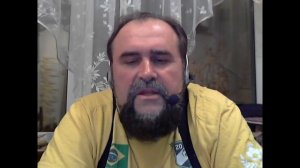 Почему в Украине минимальная пенсия около 40 долларов? Кто это сделал