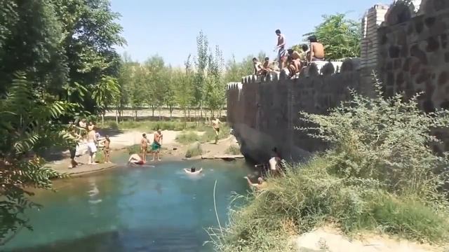 Дехмой голова Пионерский лагерь Орлёнок Спутник Заря рядом . Джаббор Расуловский р-он #ПгтПролетарс смотреть онлайн