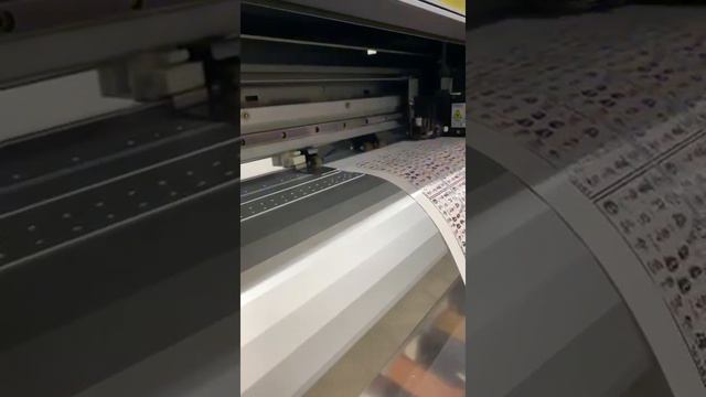 Slyder Design смотреть онлайн