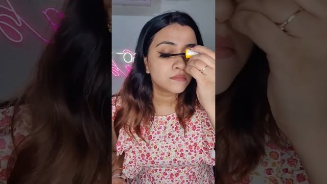 VIRAL MASCARA HACK #shorts #youtubeshorts #ashortaday #viral