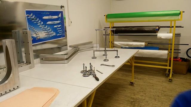 Стул на тросах, левитирующий табурет. Новая модэль смотреть онлайн