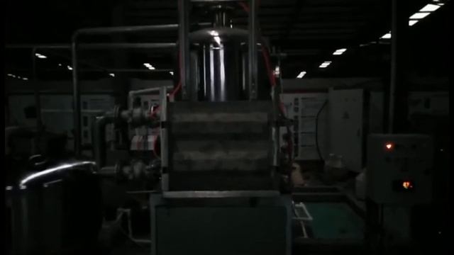 Low temperature fruit and vegetable chips duck meat vacuum frying machine смотреть онлайн