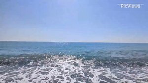 Абхазия пляж у пансионата Сосновая роща сегодня 19 июня 2024. Какая погода, обстановка на пляже море