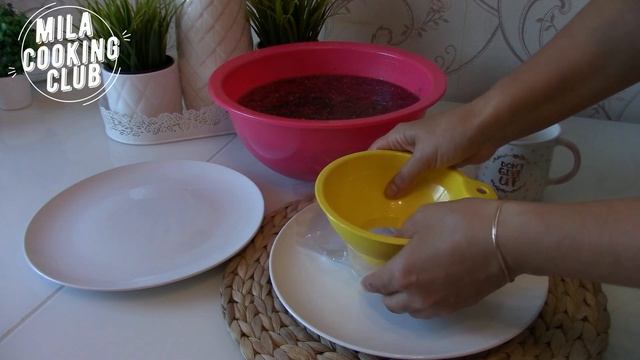 СМОРОДИНА НА ЗИМУ С САХАРОМ - В ПАКЕТАХ БЕЗ ВАРКИ. Как СВЕЖАЯ!!! смотреть онлайн