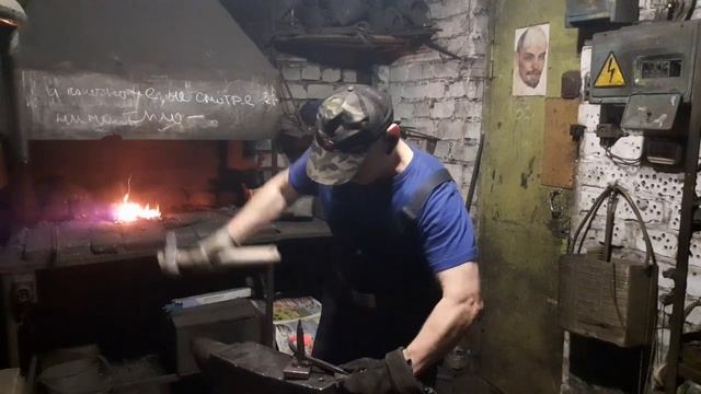 Кованый завиток за 1 минуту ..mp4 смотреть онлайн