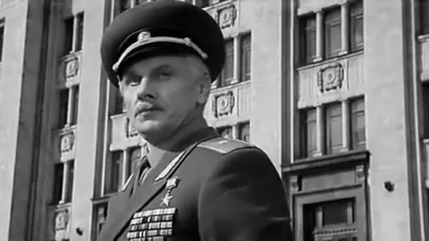 командный голос вырабатываю