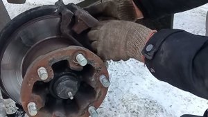Замена шпильки