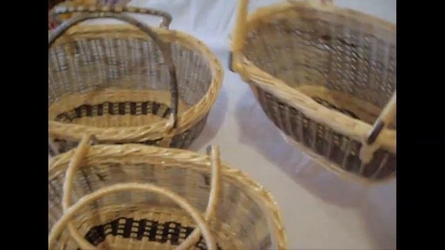 Большая Овальная Корзина из лозы