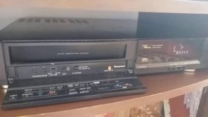 Видео магнитофон panasonic NV-G50EE 1988 год.
