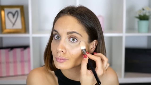 ОШИБКИ В МАКИЯЖЕ | Как НЕ НУЖНО краситься !