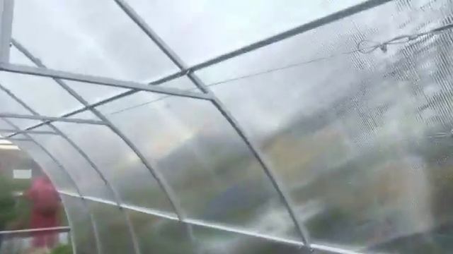 Монтаж теплицы капелька 3м . 20.09.15. смотреть онлайн