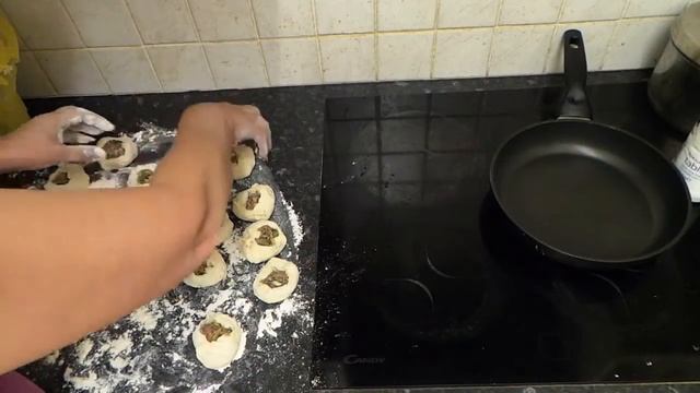 100 рецептов для Маринки. Рецепт 4: Беляши для Валерика смотреть онлайн