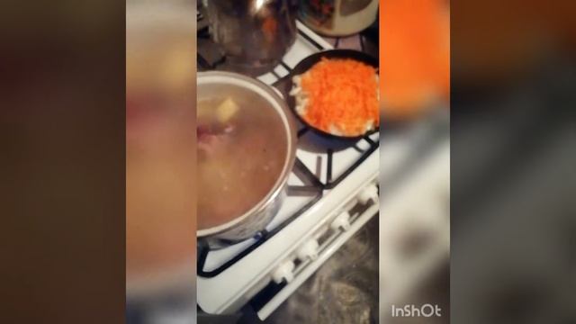 гороховый музыкальный суп любой мужчина сможет его сготовить без труда.